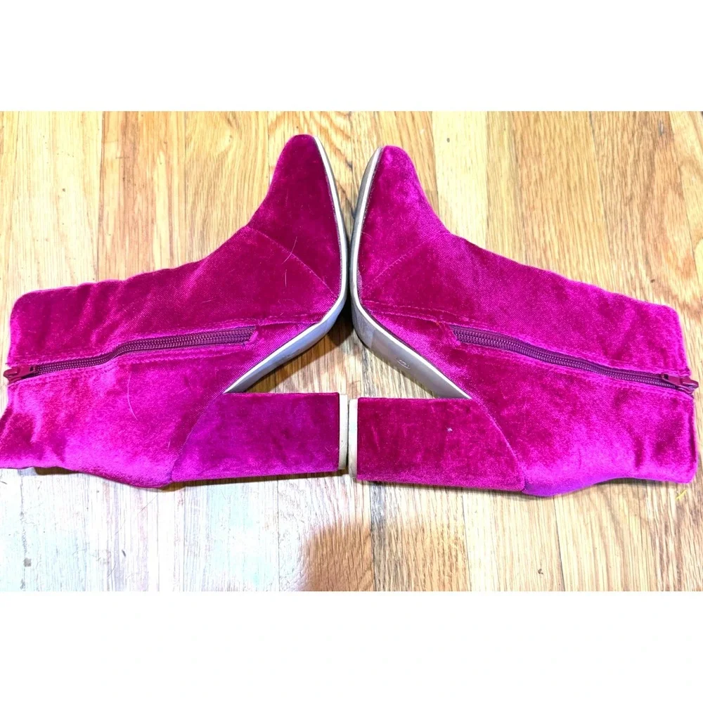 Just Fabulous Hot Pink Velveteen Chunky 4in Side Zip Booties Womens Size 6 - Picture 8 of 9